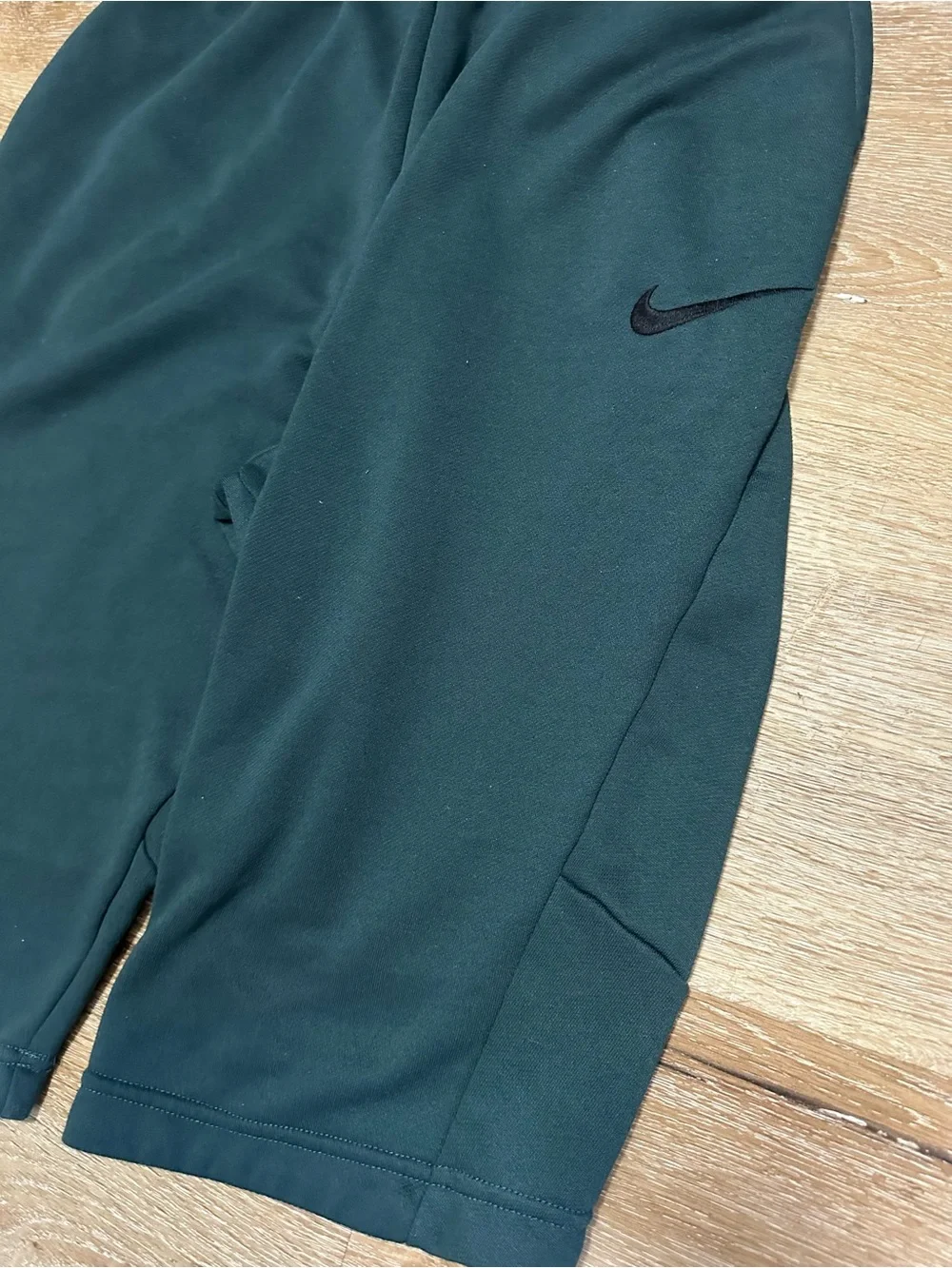 Nike Men's Therma-FIT tapered shorts